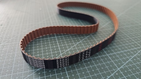 CORREA 240XL X 050 JAPON